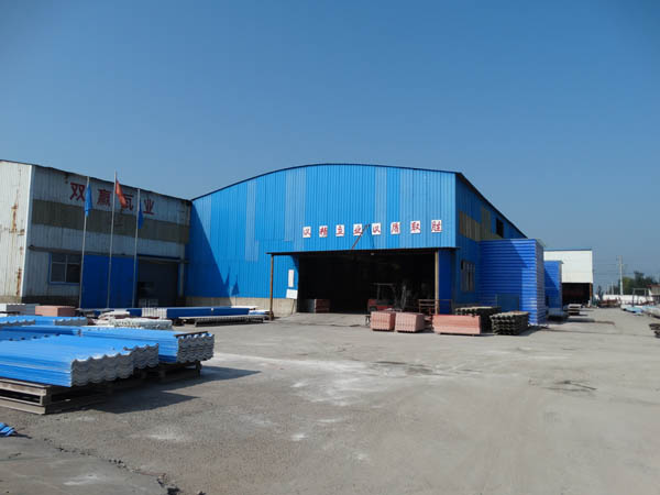 雙贏瓦業制瓦車間